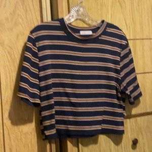 Striped Cropped shirt
